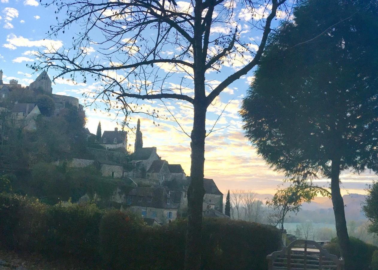 La Source, Beynac, Dordogne Hotel Bagian luar foto